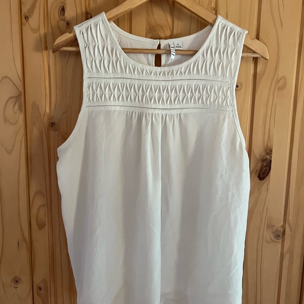 Elle tank